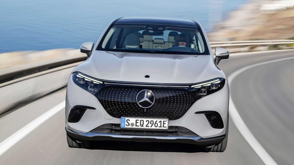 Νέα Mercedes EQS SUV: Πολυτελής ηλεκτρική ναυαρχίδα με έως 544 PS